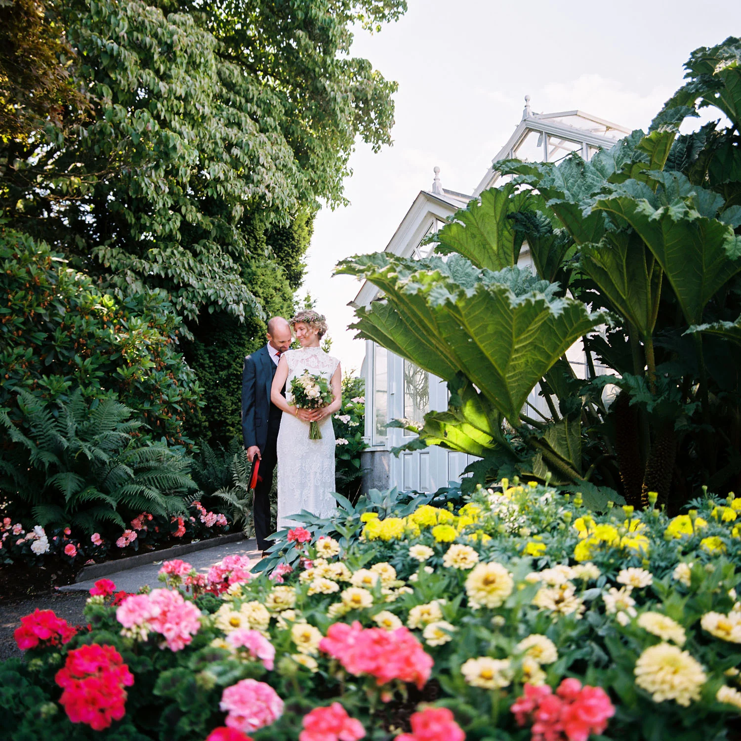 Summer Wedding at the Volunteer Park Conservatory in Seattle