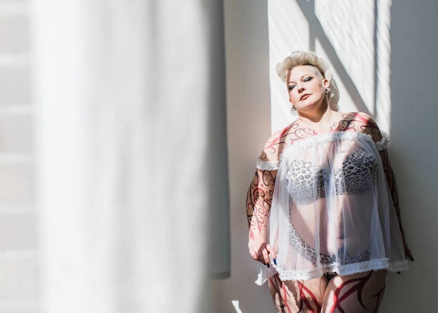 Retro-inspired Studio Boudoir Portraits with Joy in Downtown Seattle